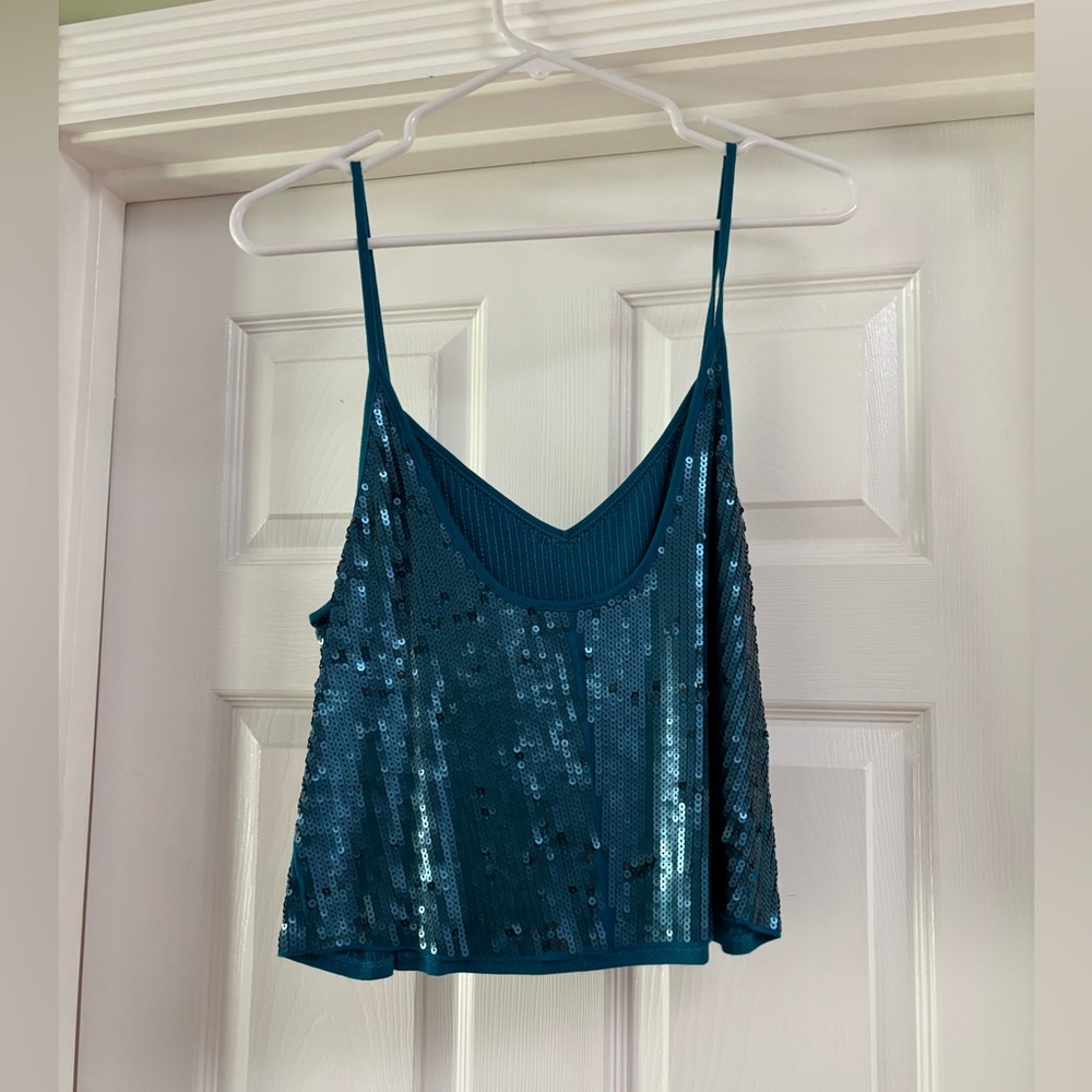 Express Blue sequin tank top - Picture 3 of 4